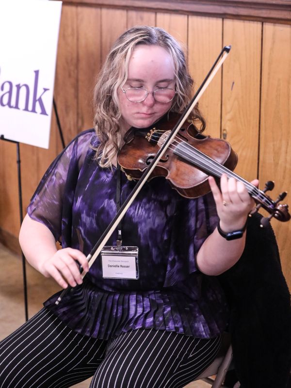 Danielle Rosser Entertainment at 2025 Character Banquet